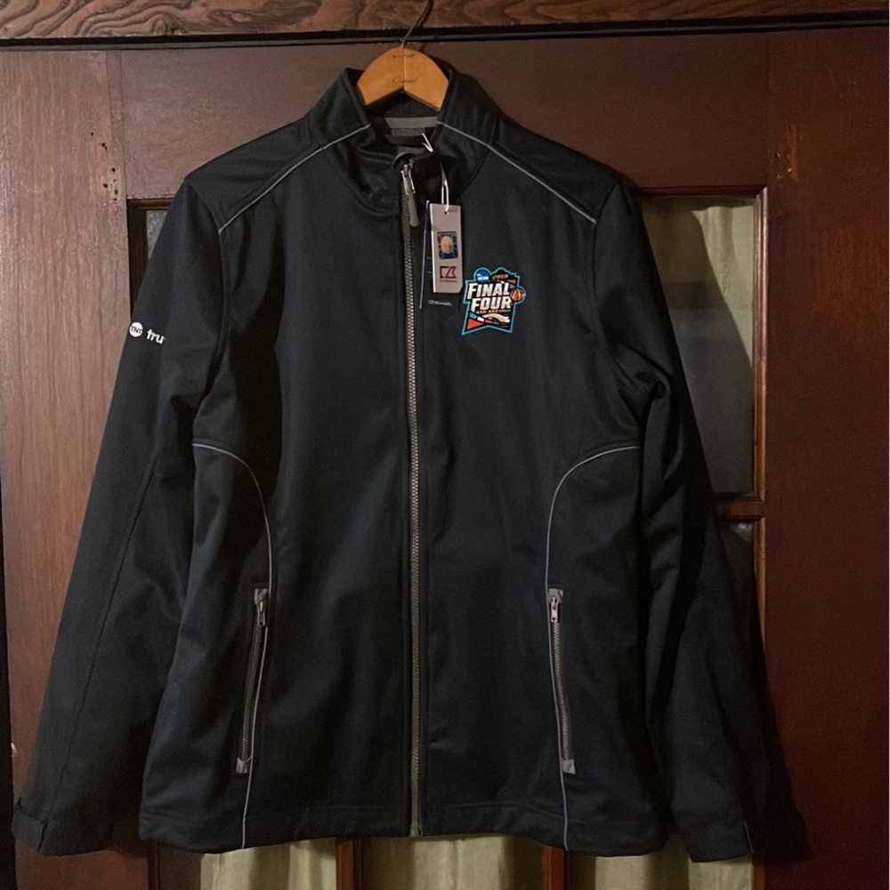 Cutter & Buck 2018 NCAA Final Four TV crew weather resistant light jacket NWT
